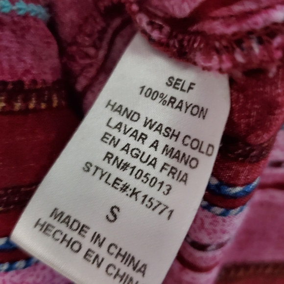 ANDREE BY UNIT Red Pink Floral Embroidered Blouse Bohemian Women's Top Size S - Picture 7 of 7